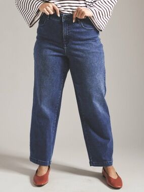 Universal Standard Weekend Straight Leg Jeans Blue Elastic Back Sz 14